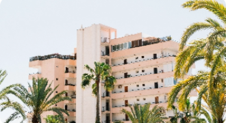 Modern Condo with Sea View